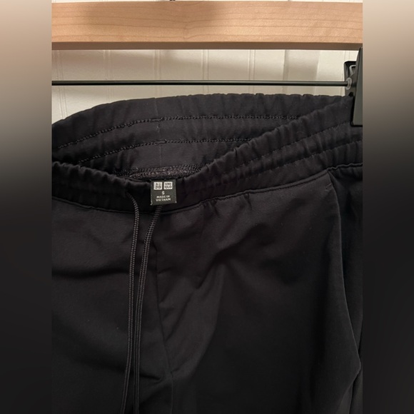 Uniqlo Jogger - Picture 4 of 6